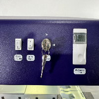 UVP UV PCR Workstation image 2